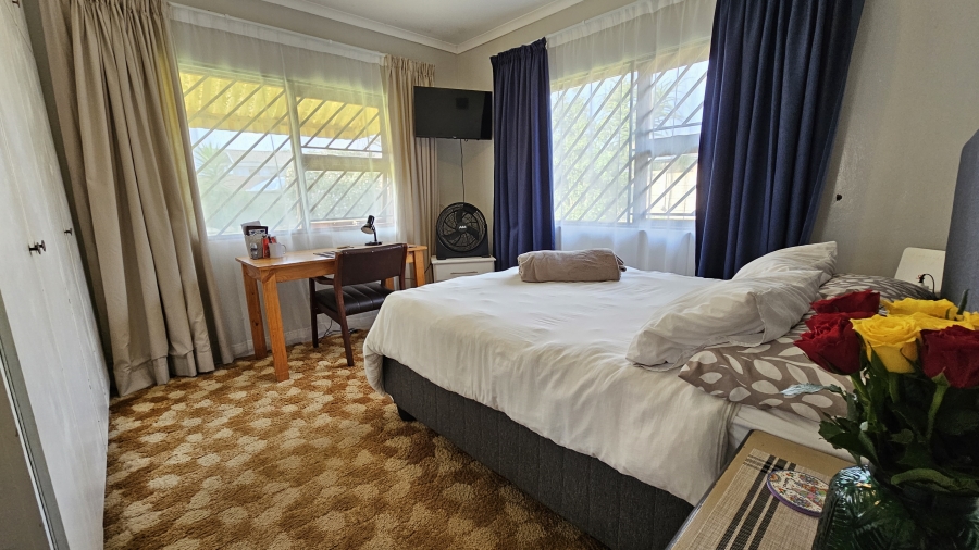 2 Bedroom Property for Sale in Rowallan Park Eastern Cape
